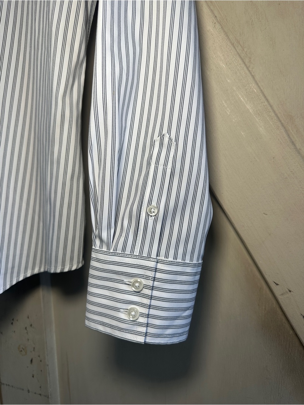 Liz Claiborne Wrinkle Free Striped Button Front Shirt White Black Medium - Picture 5 of 9